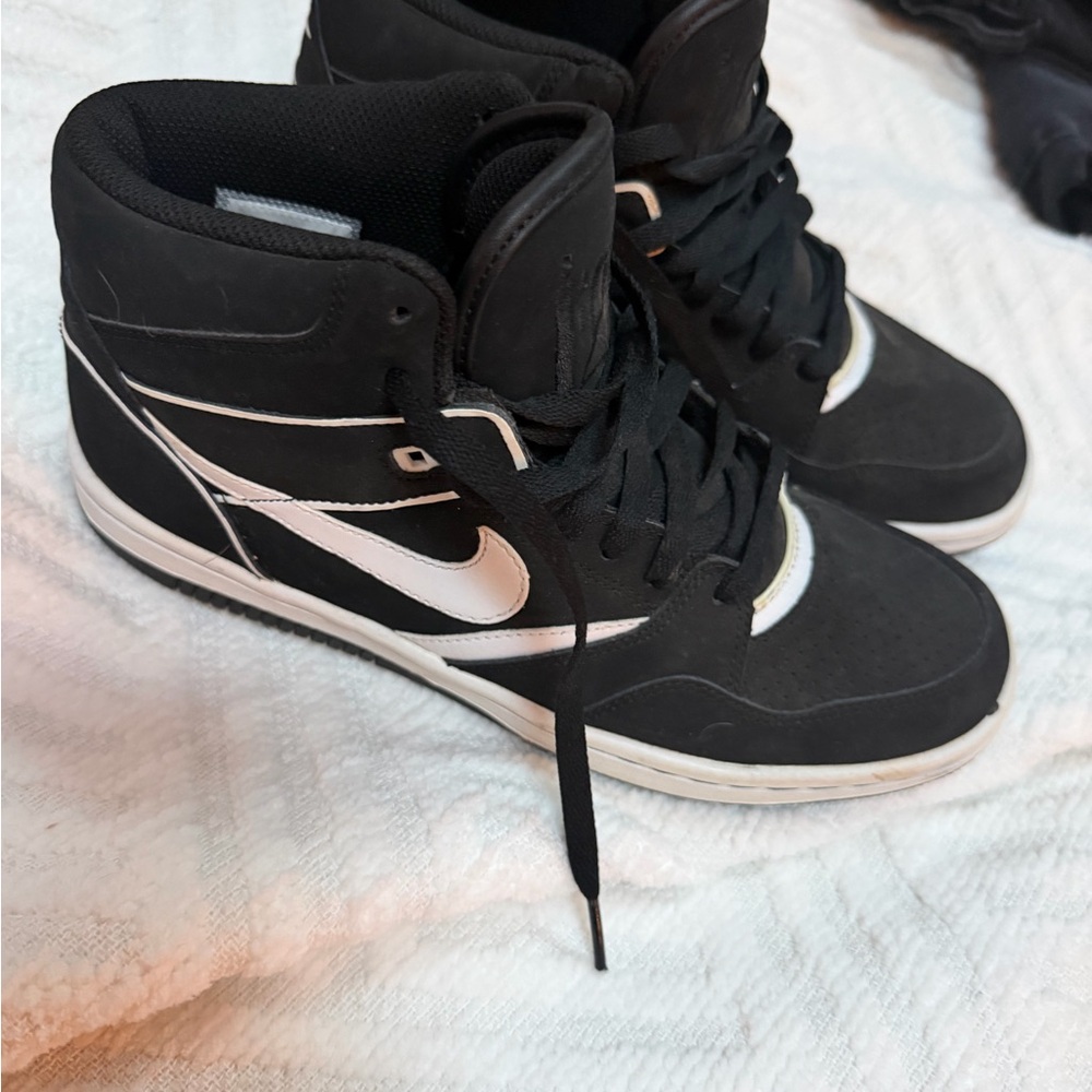 Nike Women’s Black and White High-Top Sneakers with Swoosh